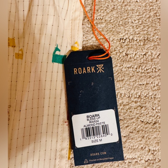 Roark Bless Up technical short sleeve shirt. NWT - Picture 3 of 3